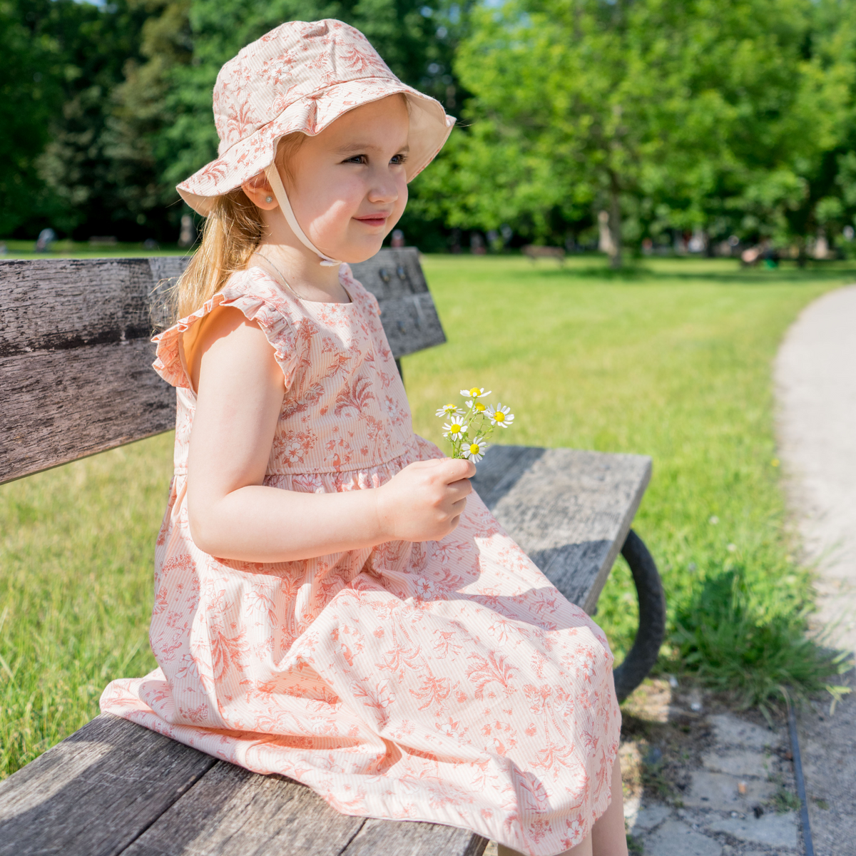 ORGANIC HAWAI DRESS WITH HAT