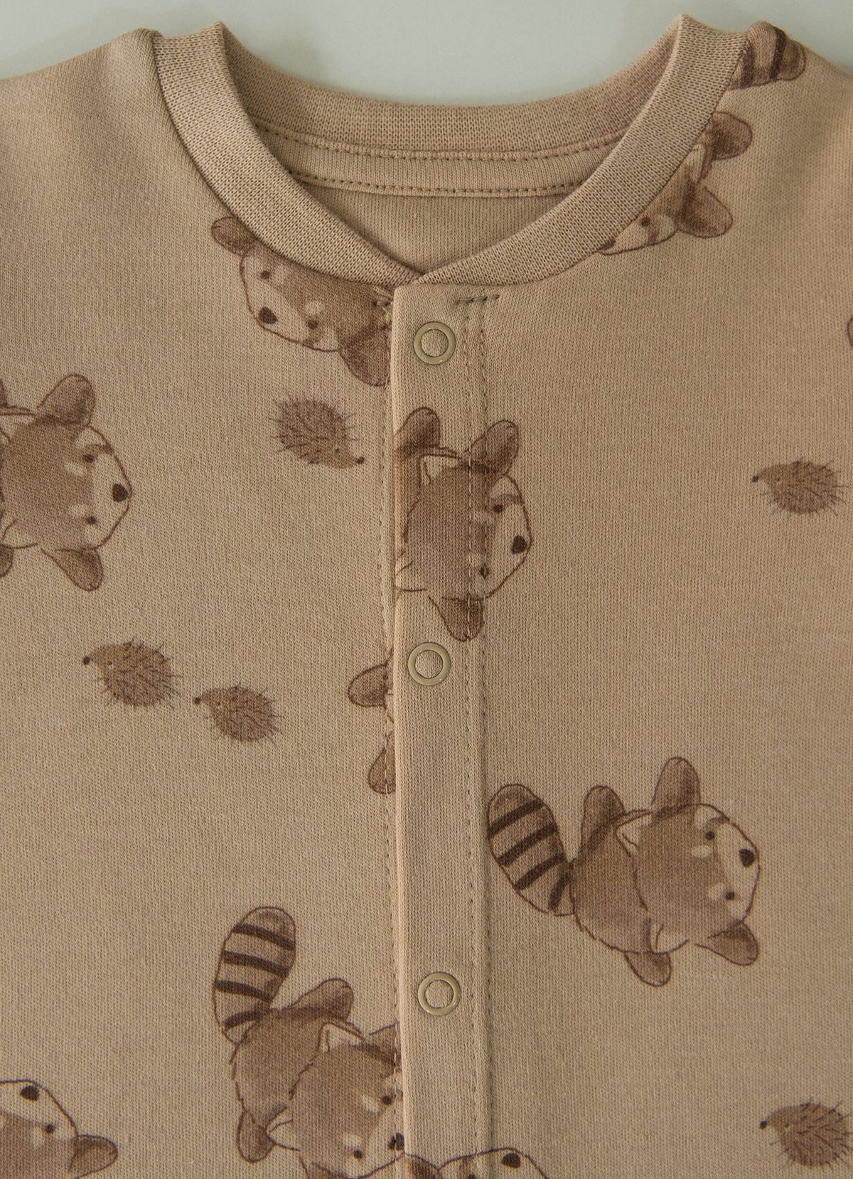 ORGANIC RACCOON FOOTED ROMPER