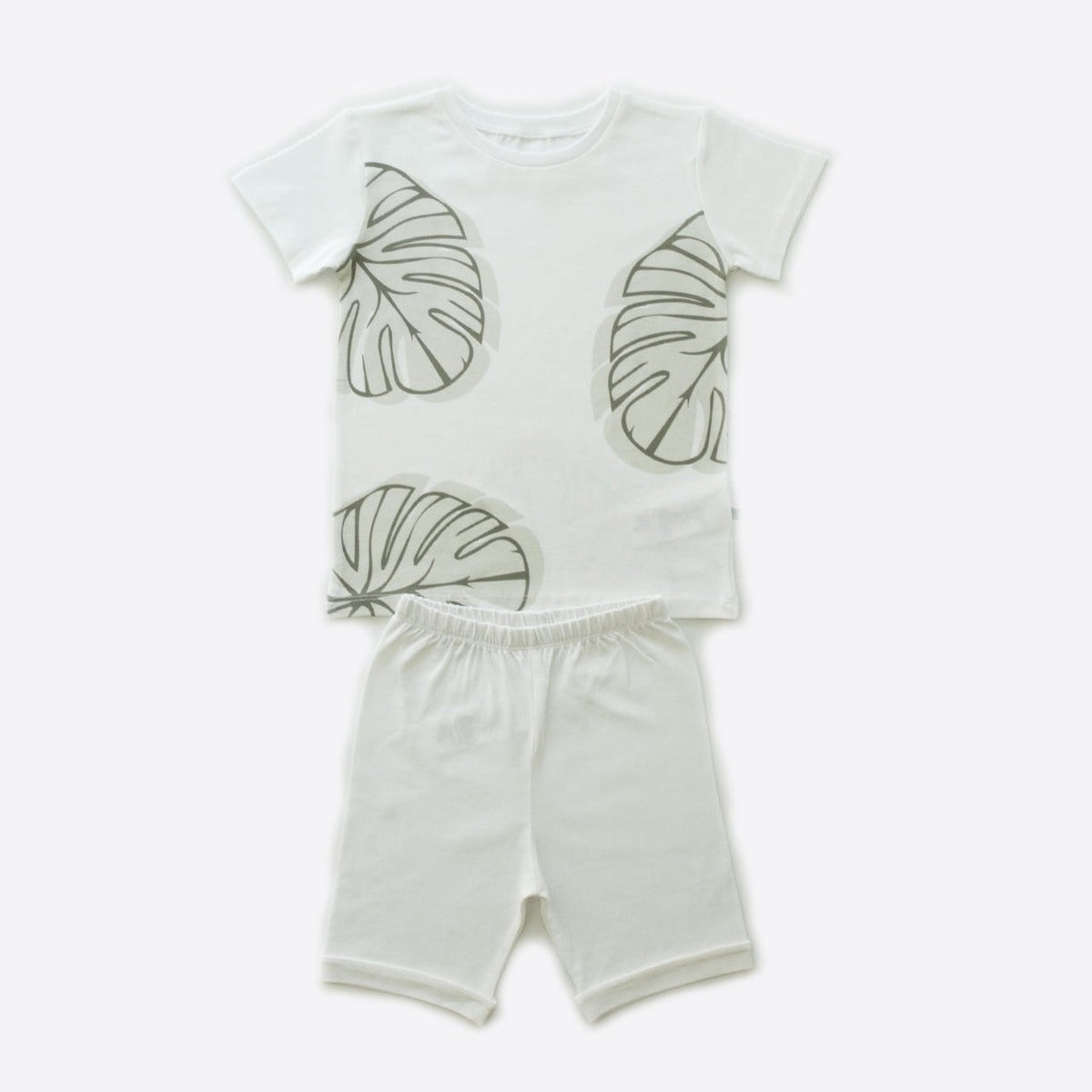 Tシャツ＆パンツ上下セット－Tropical leaf